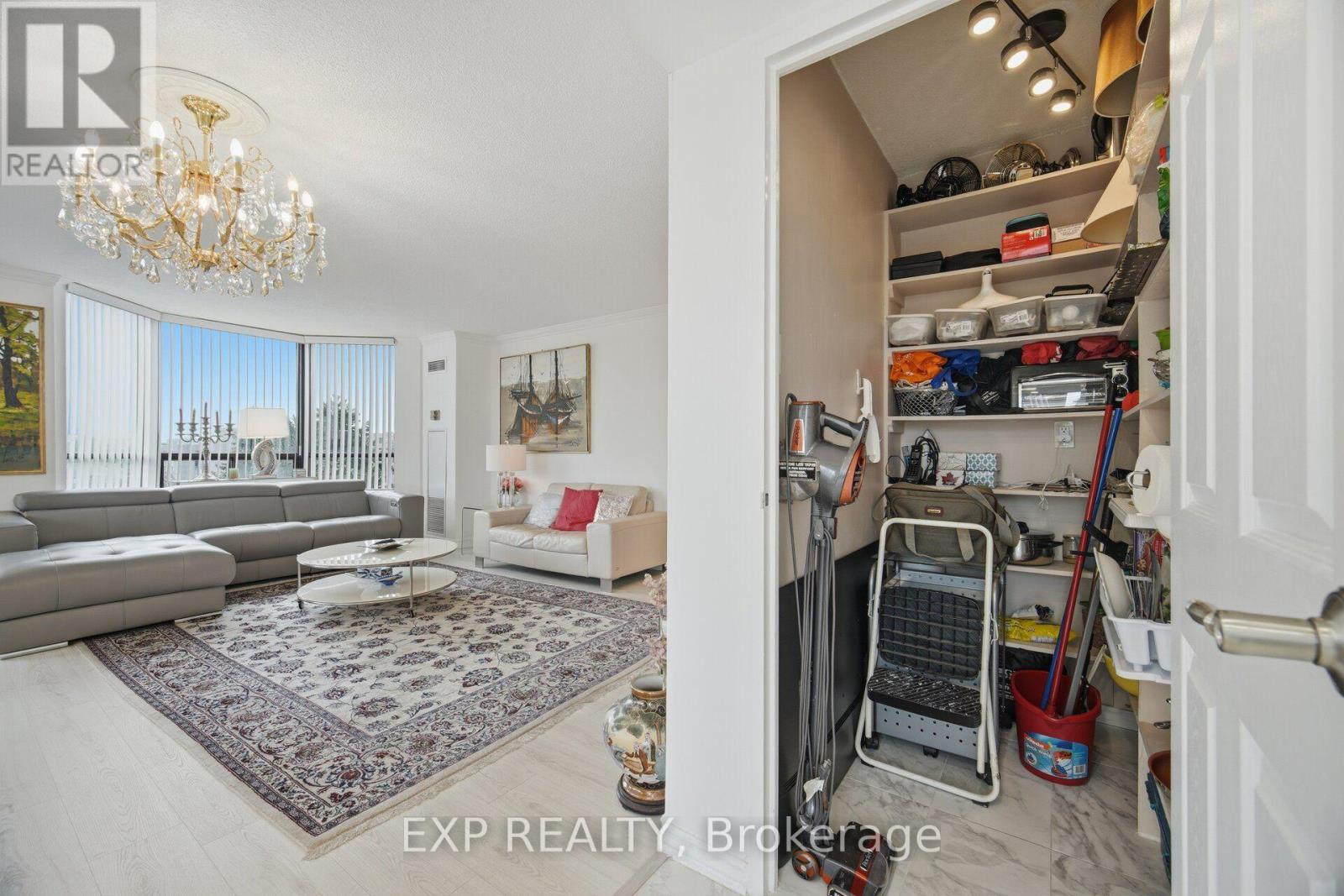 #410 7440 BATHURST STREET - 19