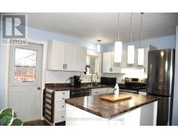31 Prince Street, Minden Hills, ON K0M2K0 Photo 9