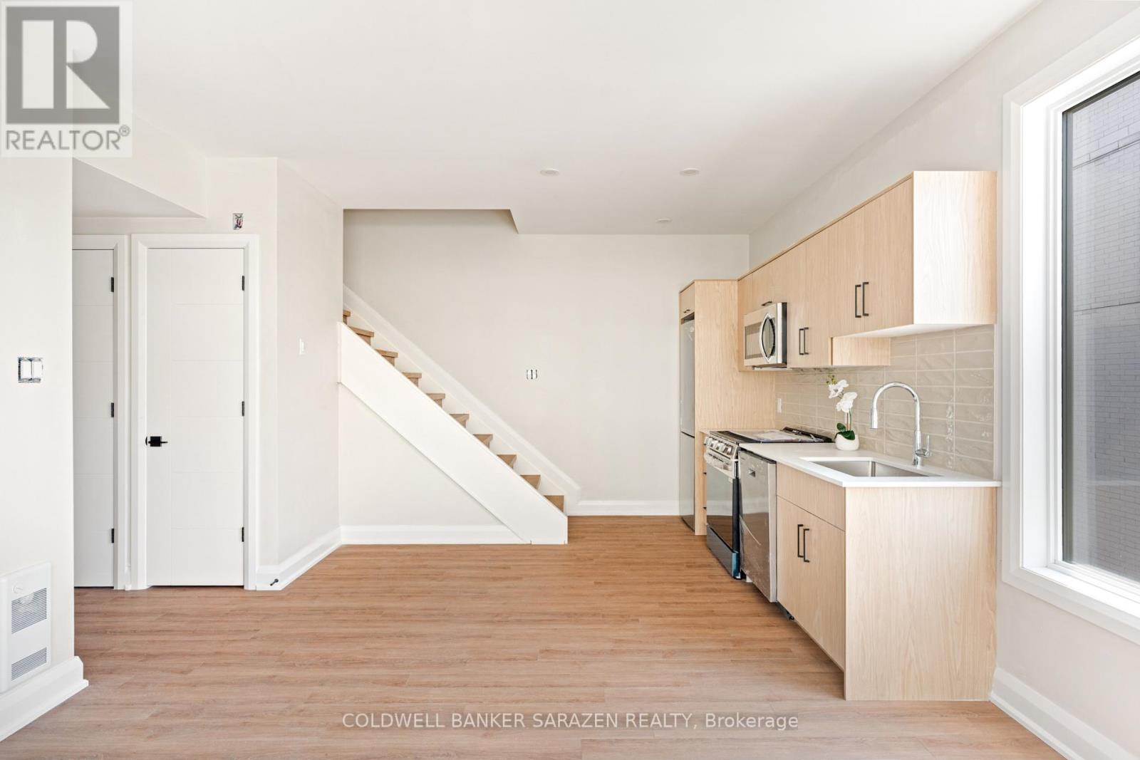 3 Bed, 2 Bath Multi-Family for Rent in Ottawa – 301 – 10 MCARTHUR AVENUE, Ottawa – MLS# X13655092 - Image 8