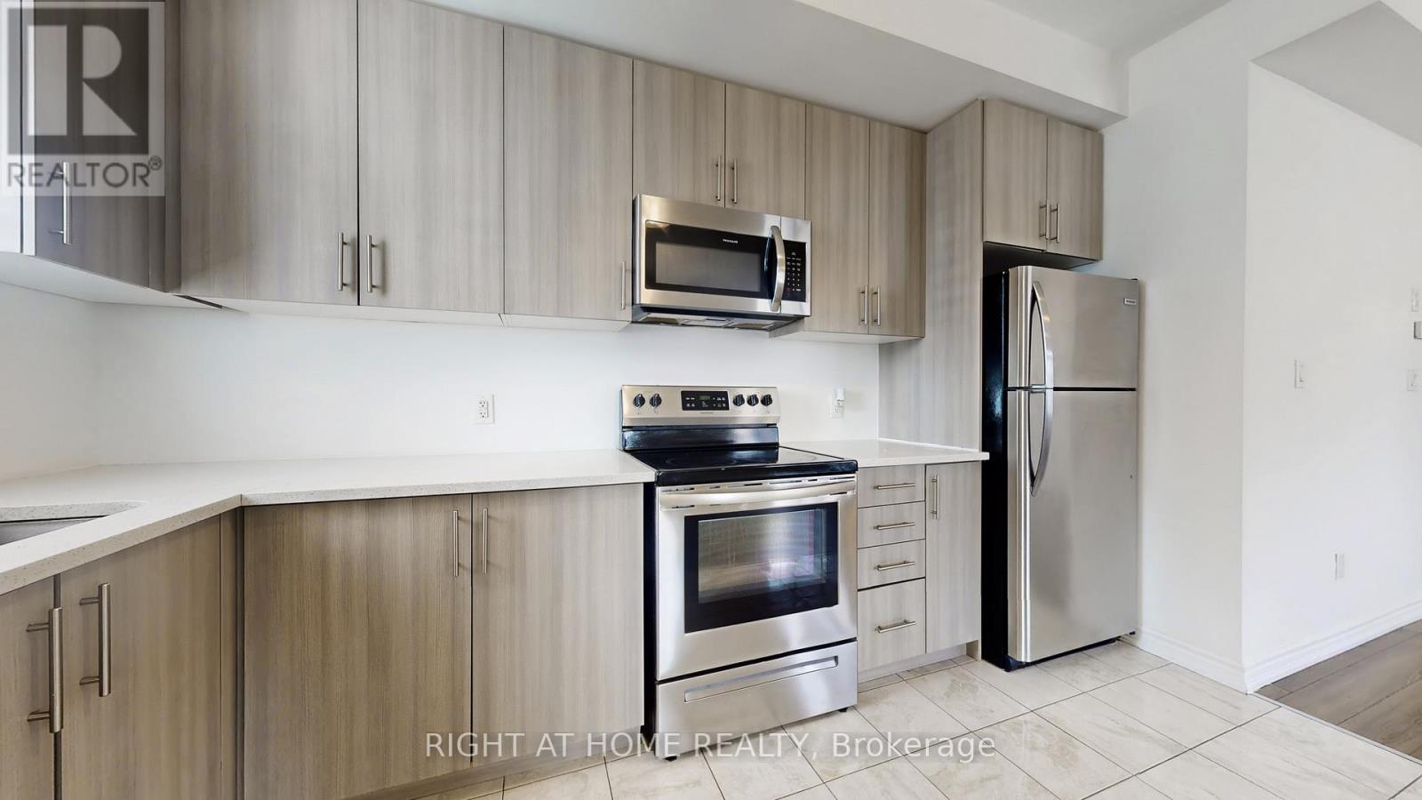 #16 2710 WILLIAM JACKSON DRIVE E - 15