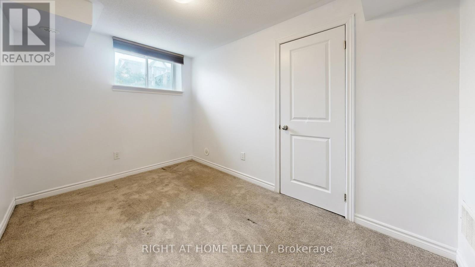 #16 2710 WILLIAM JACKSON DRIVE E - 24