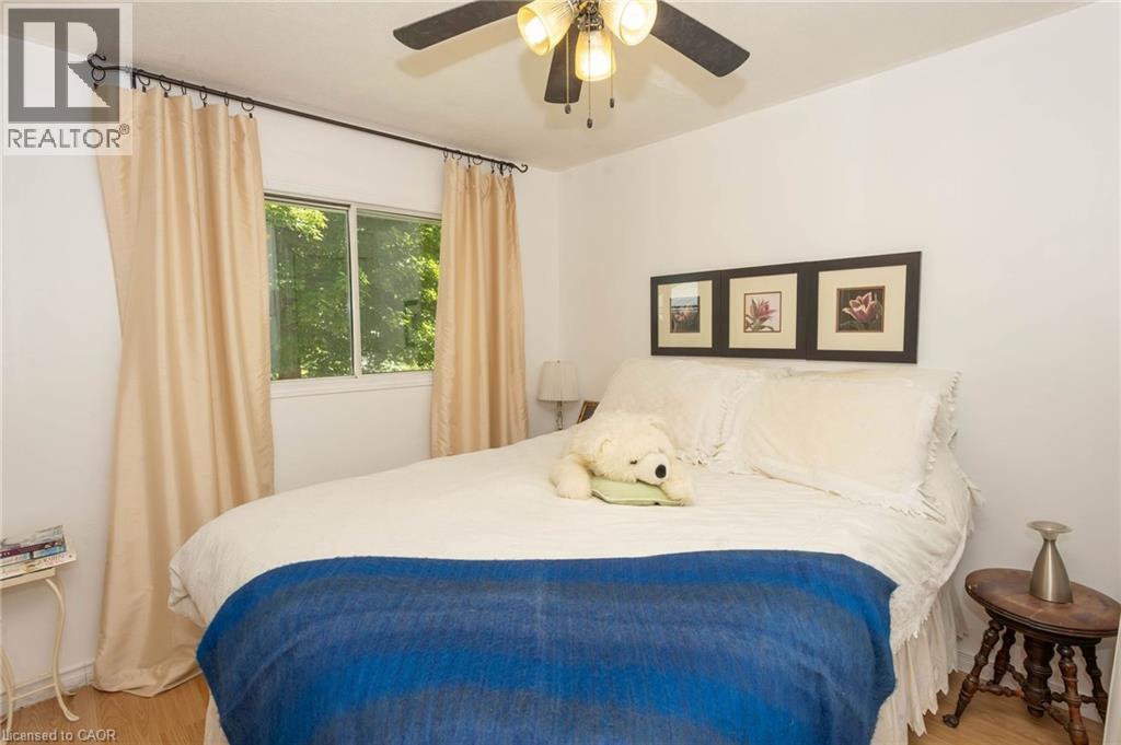 16 SUNSET BAY Drive - 18