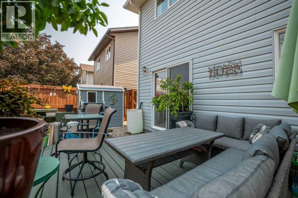 178 Peigan Court West - Photo 34