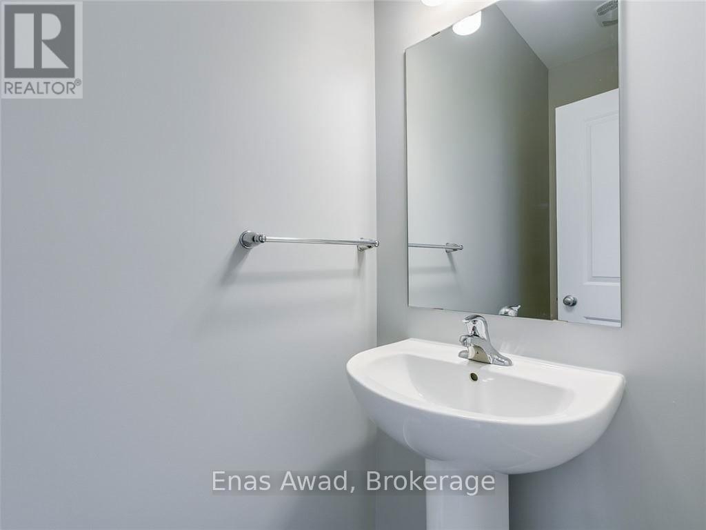 3 Bed, 3 Bath House for Rent in Ottawa – 503 COPE DRIVE, Ottawa – MLS# X13655096 - Image 7