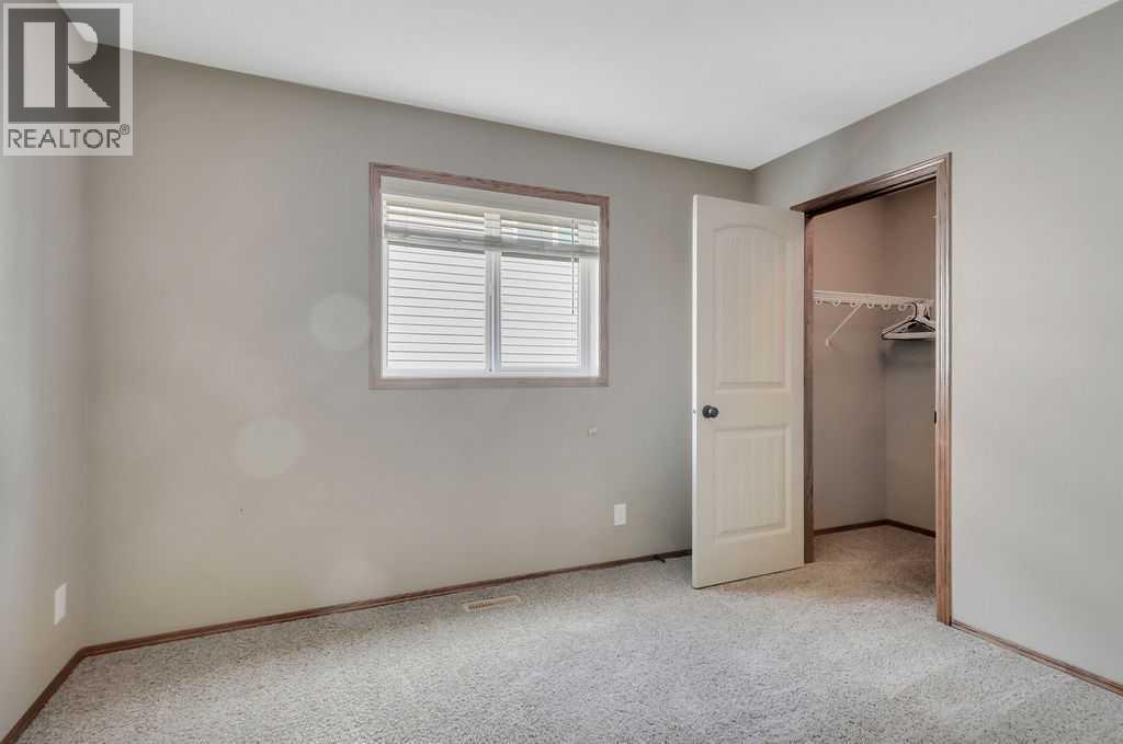 12 Kensington Close - 25