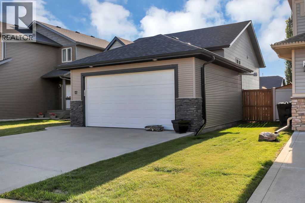 12 Kensington Close - 2