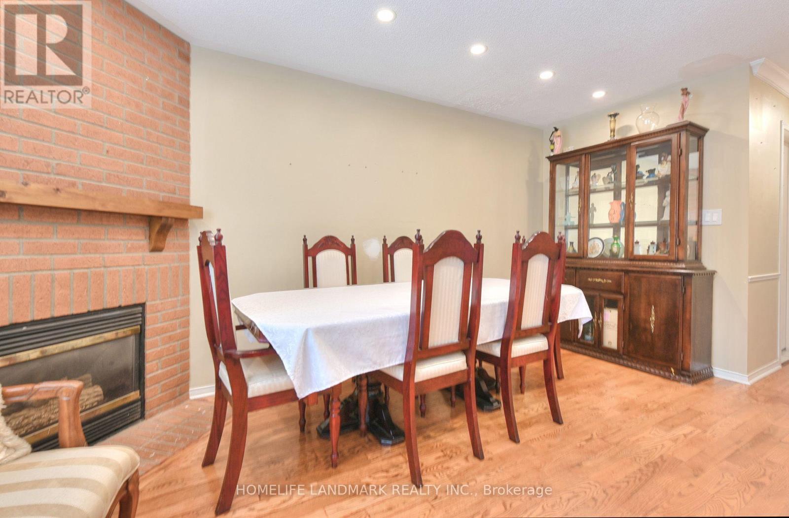 132 MUIRLAND CRESCENT - 11