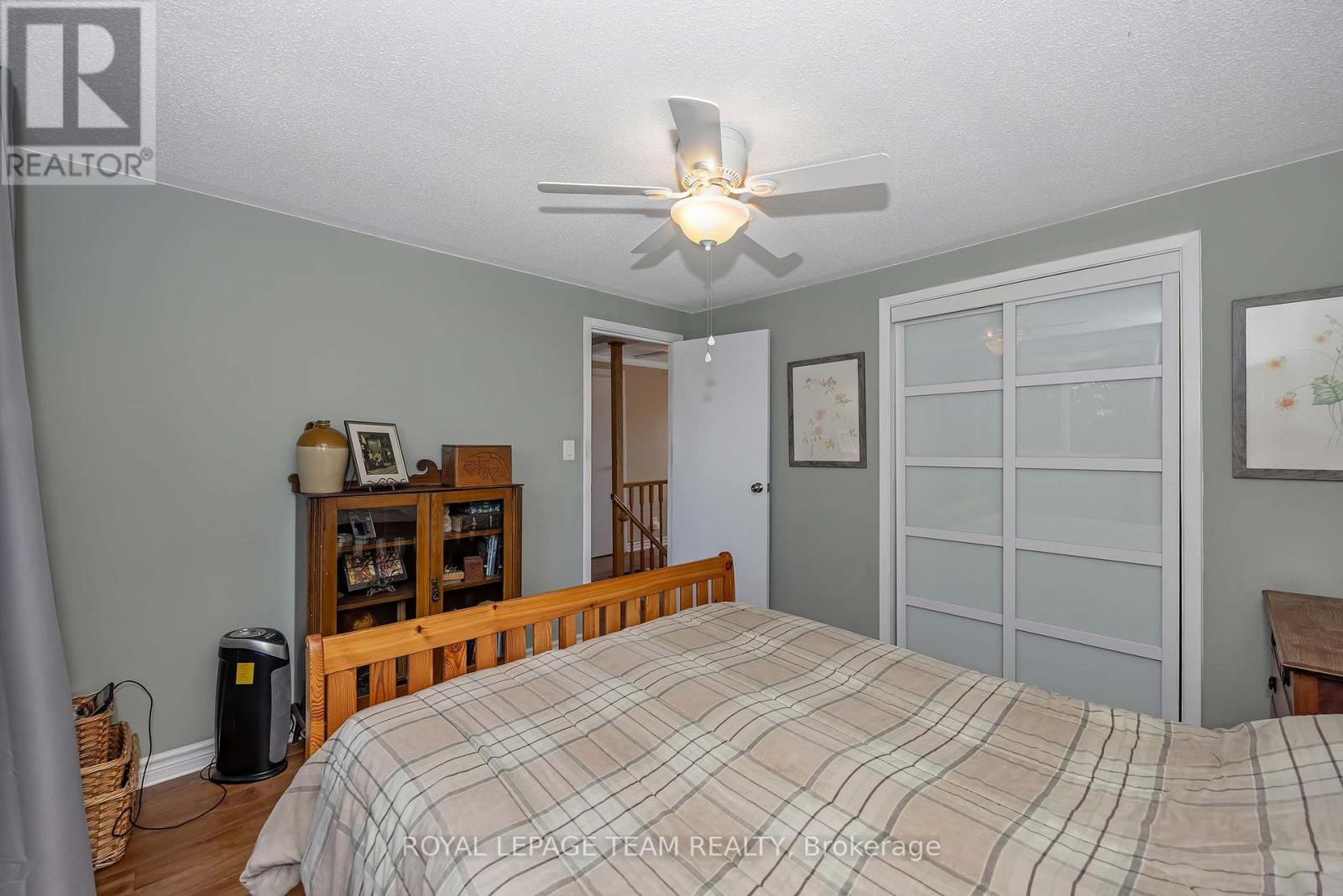 3 Bed, 2 Bath House for Sale in Ottawa – F – 1516 BEAVERPOND DRIVE, Ottawa – MLS# X13655134 - Image 26