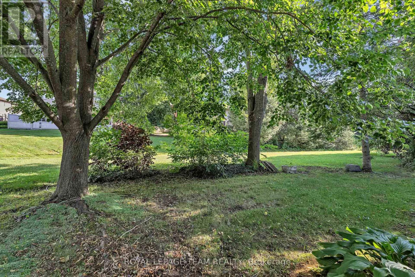 #F 1516 BEAVERPOND DRIVE - 41
