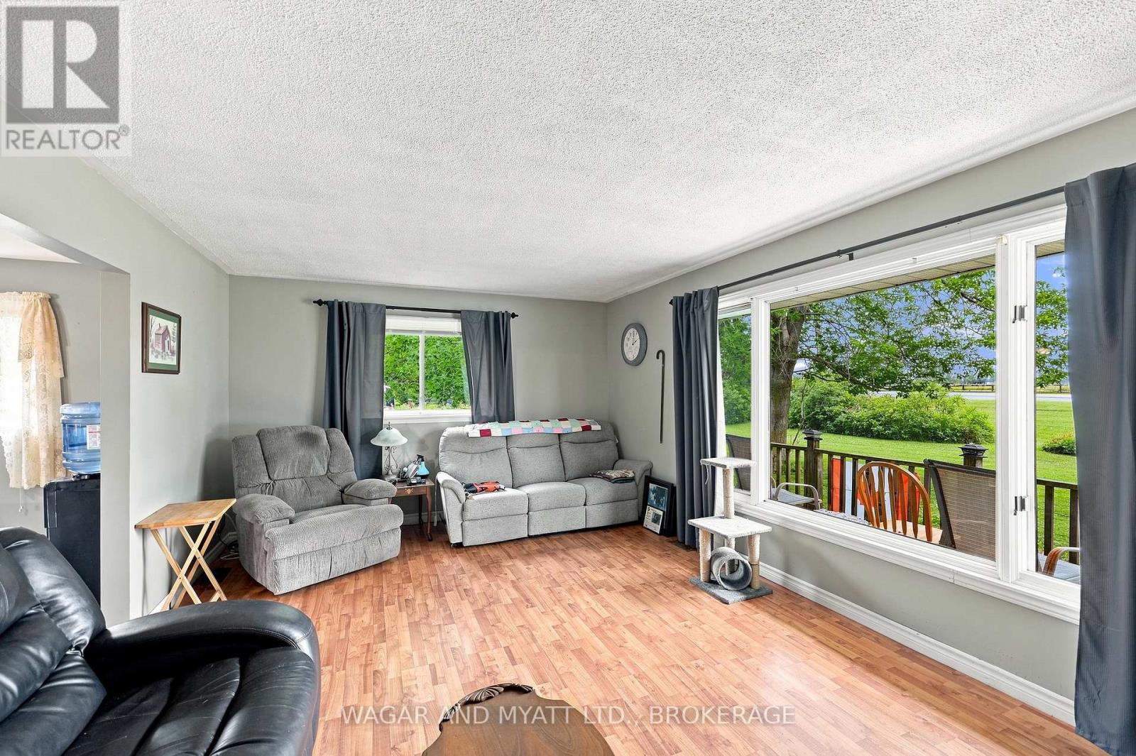 7414 2 HIGHWAY - Image 10