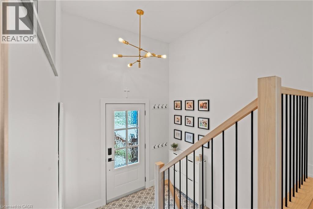 5090 BLACKHEATH Road - Image 5