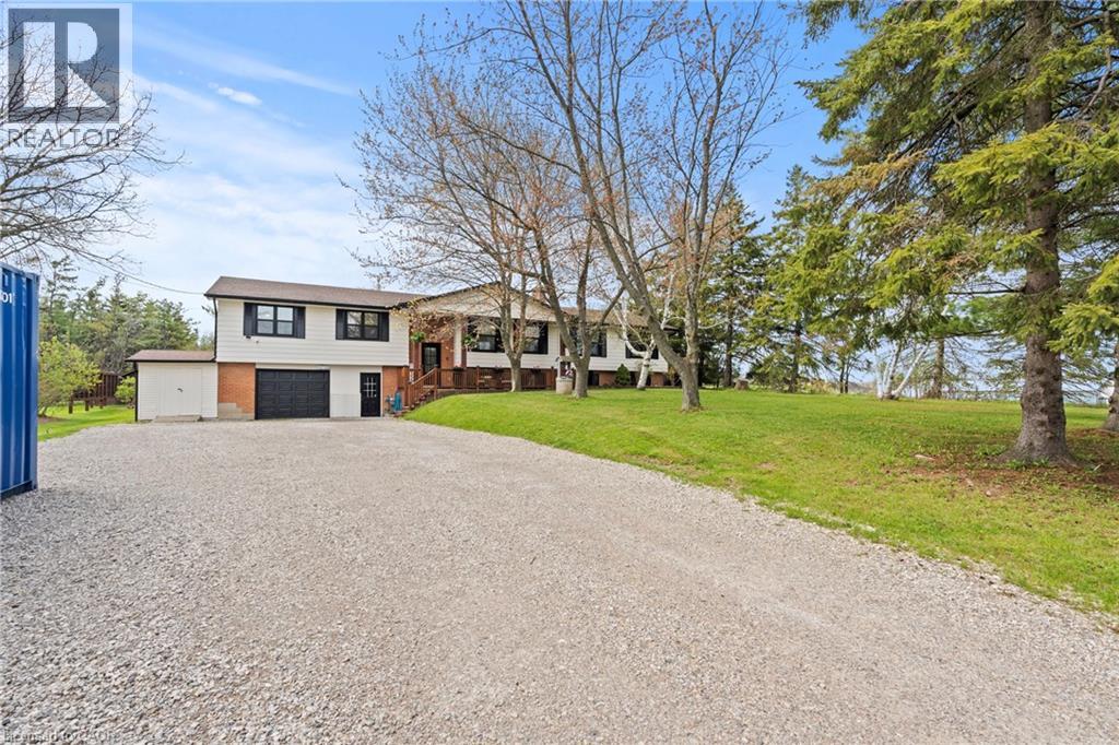 5090 BLACKHEATH Road - 2