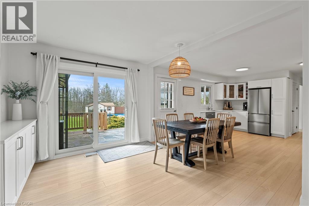5090 BLACKHEATH Road - Image 15