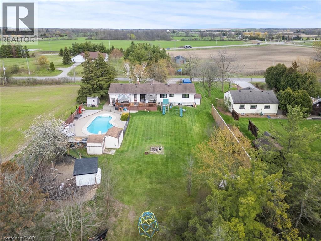 5090 BLACKHEATH Road - Image 44