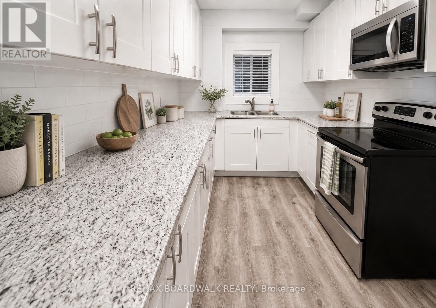 3 Bed, 1 Bath Multi-Family for Rent in Ottawa – 1 – 332 SHAKESPEARE STREET, Ottawa – MLS# X13655146 - Image 11