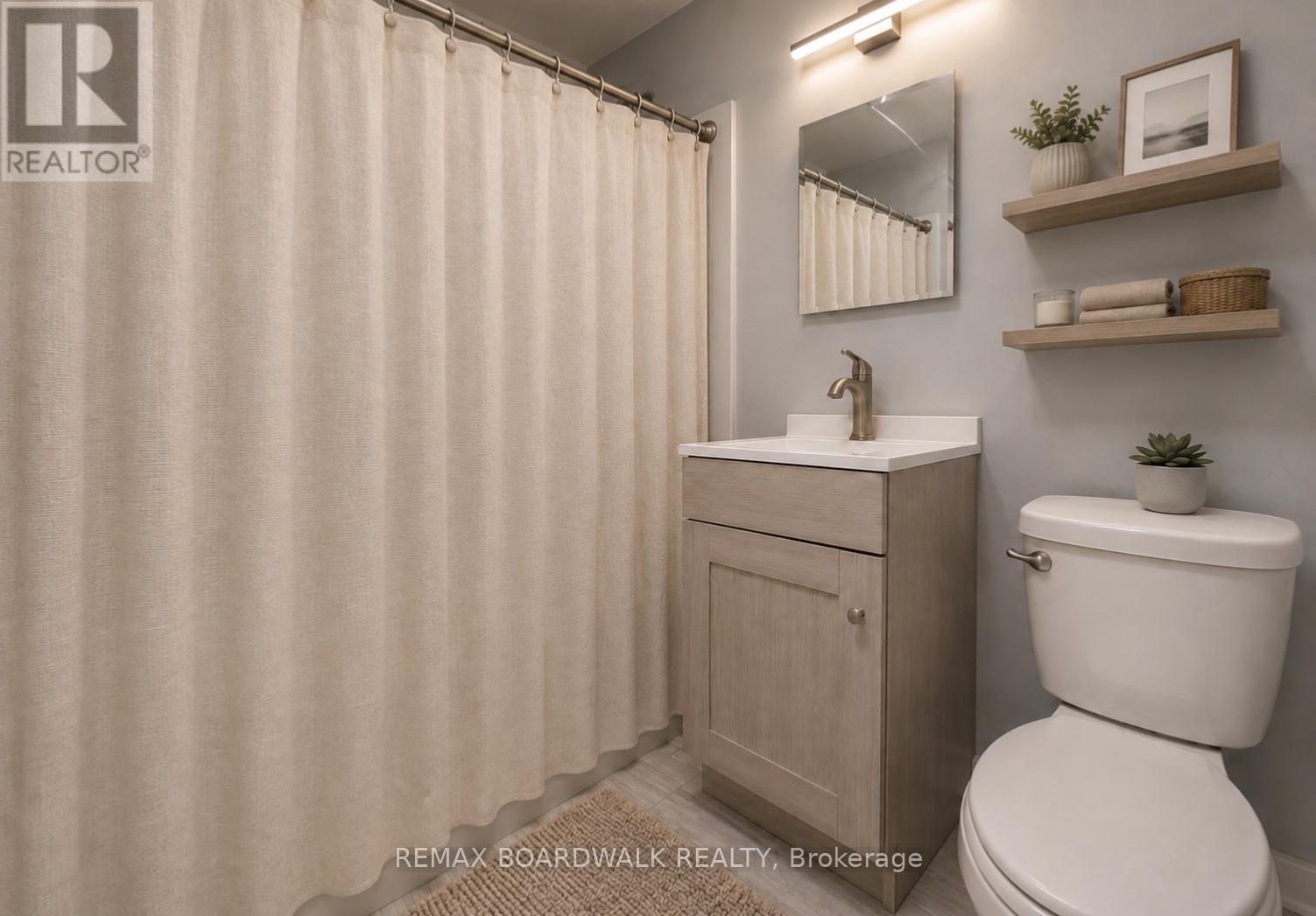 3 Bed, 1 Bath Multi-Family for Rent in Ottawa – 1 – 332 SHAKESPEARE STREET, Ottawa – MLS# X13655146 - Image 15