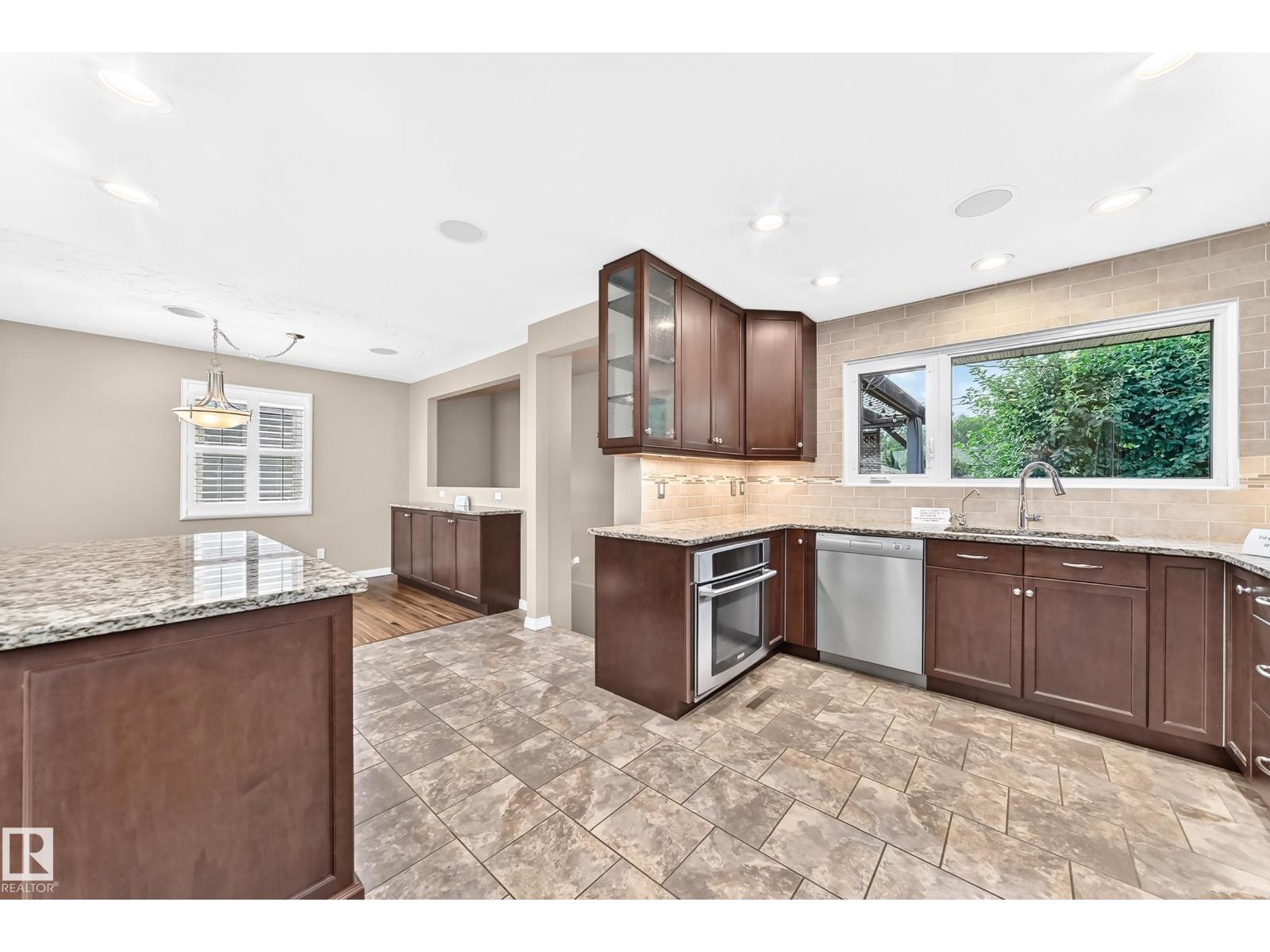 6307 92A AV NW - Image 8
