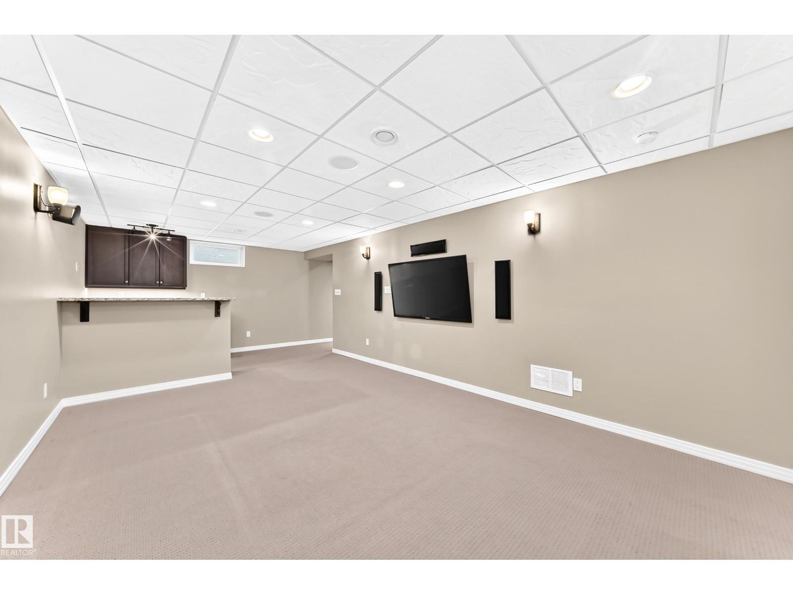 6307 92A AV NW - Image 33