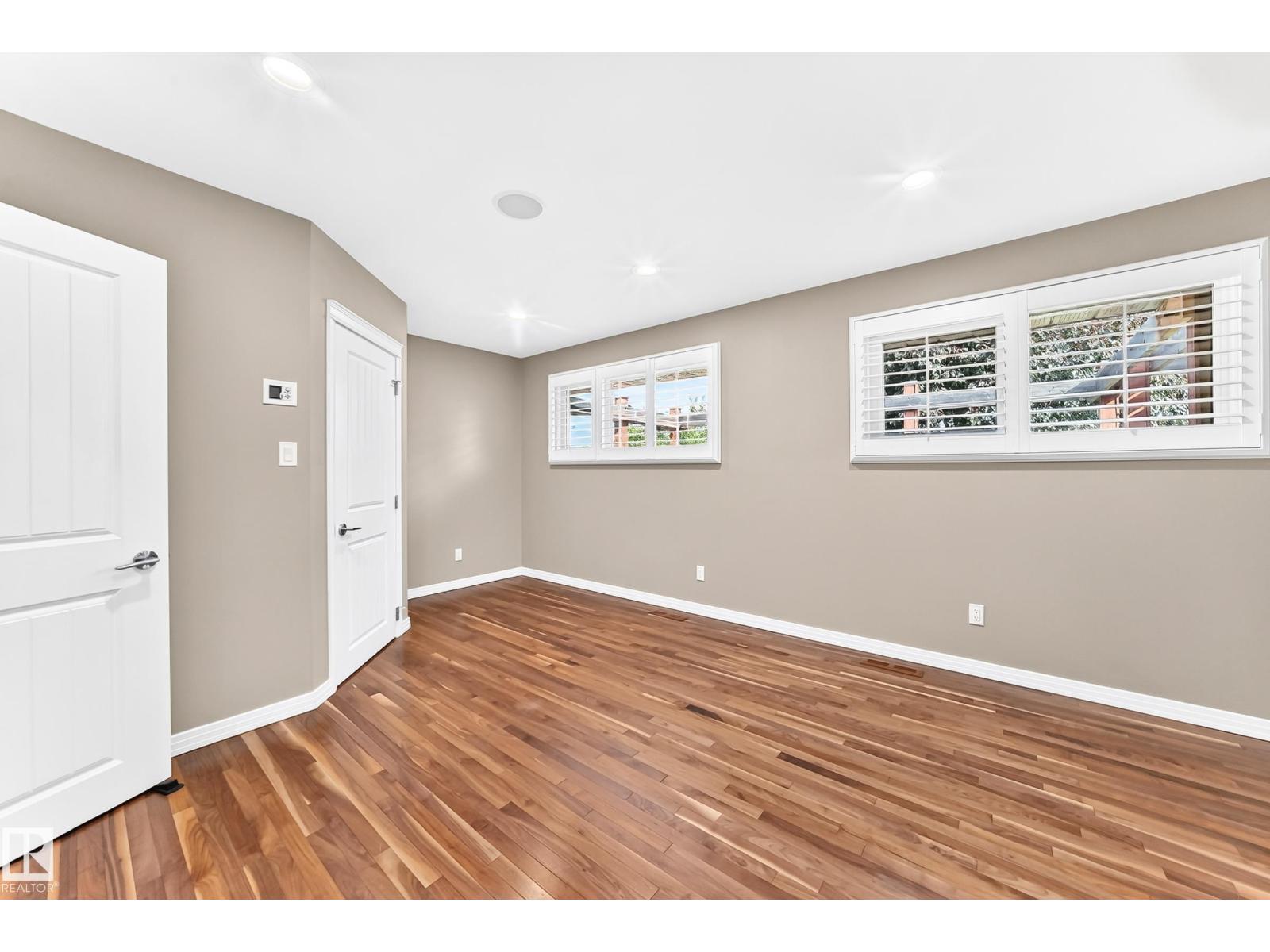 6307 92A AV NW - 26