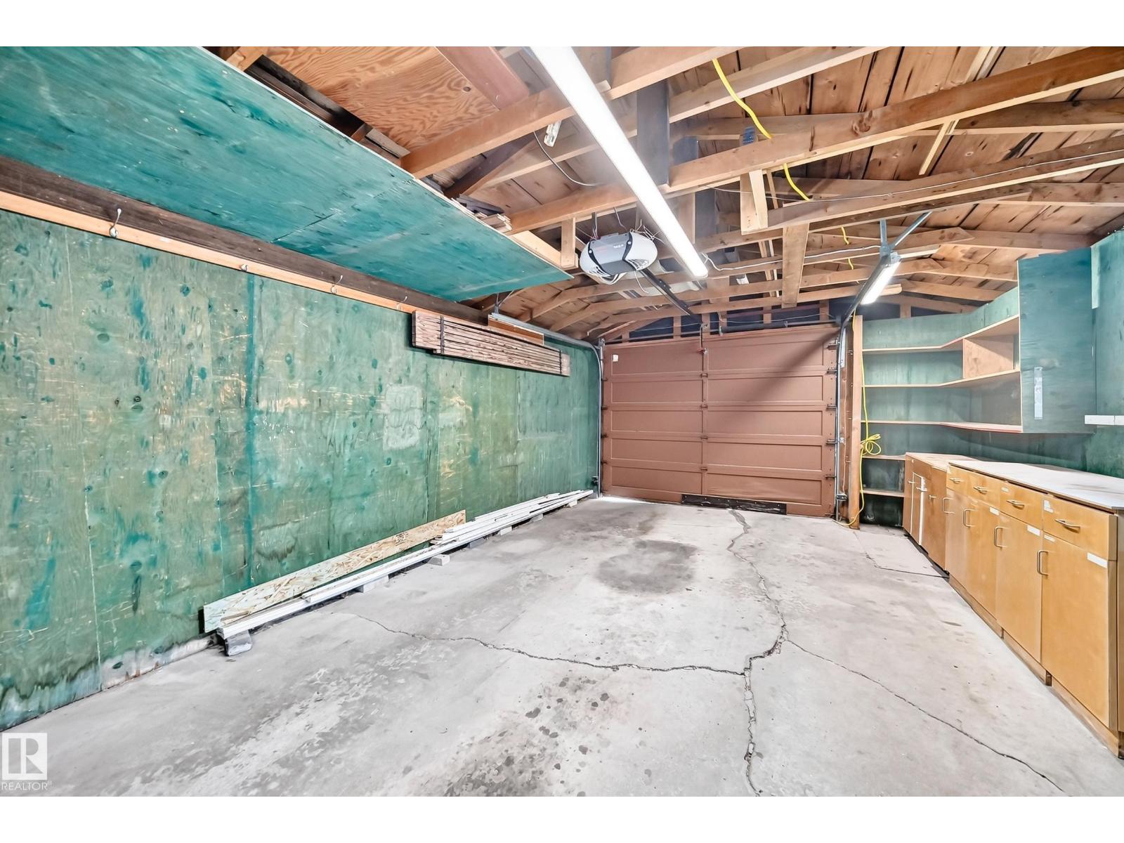 6307 92A AV NW - 63