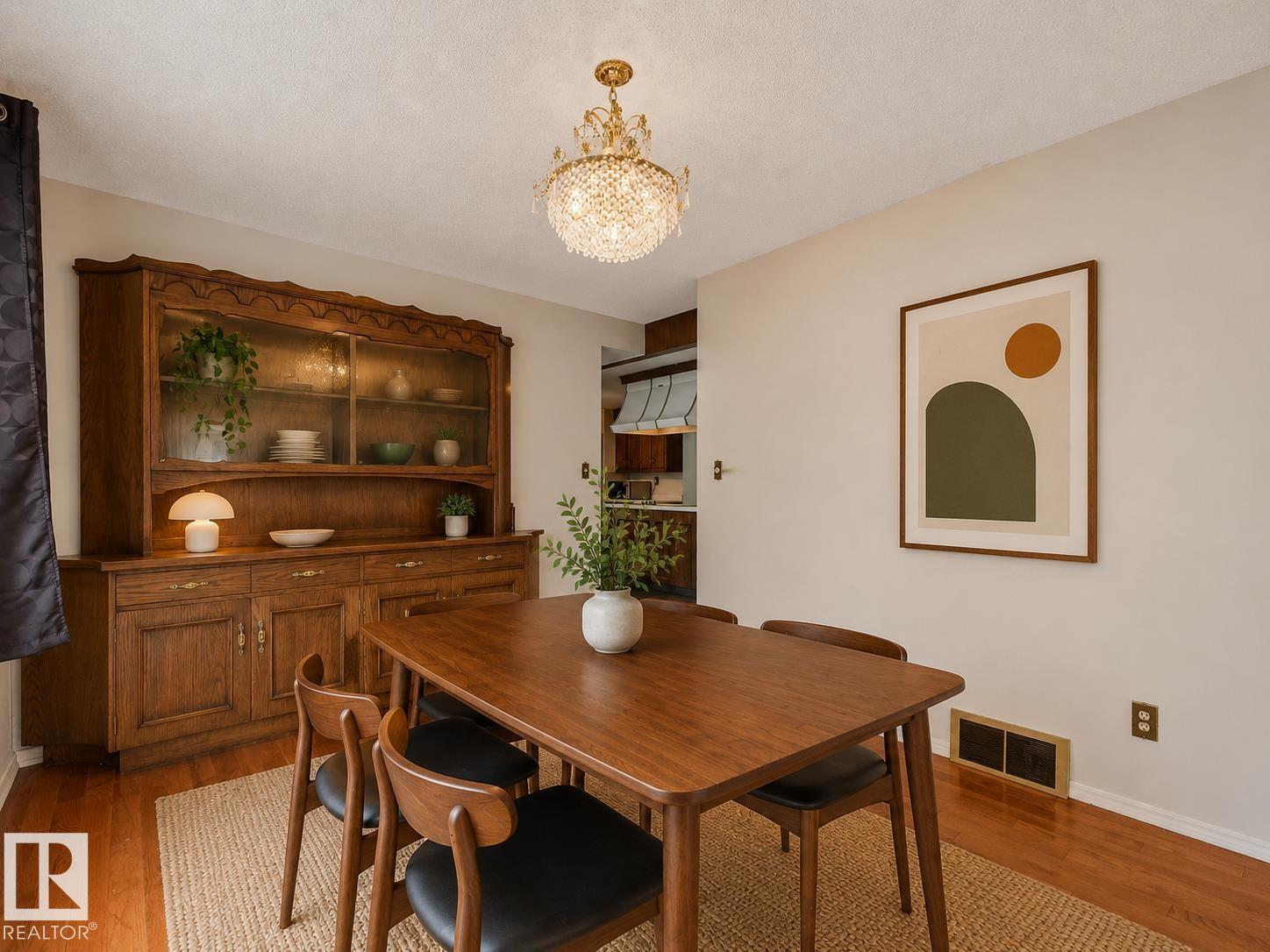 11056 166 Avenue NW - Photo 8