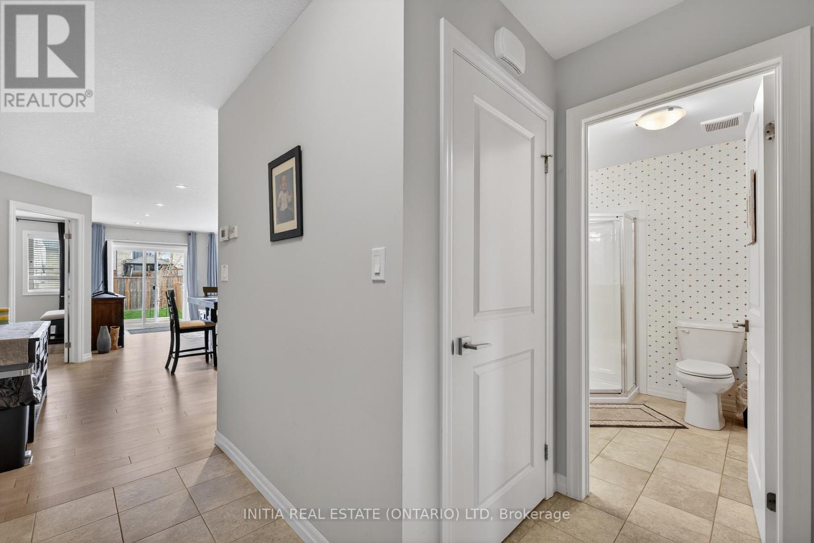 7 CORTLAND TERRACE - 23
