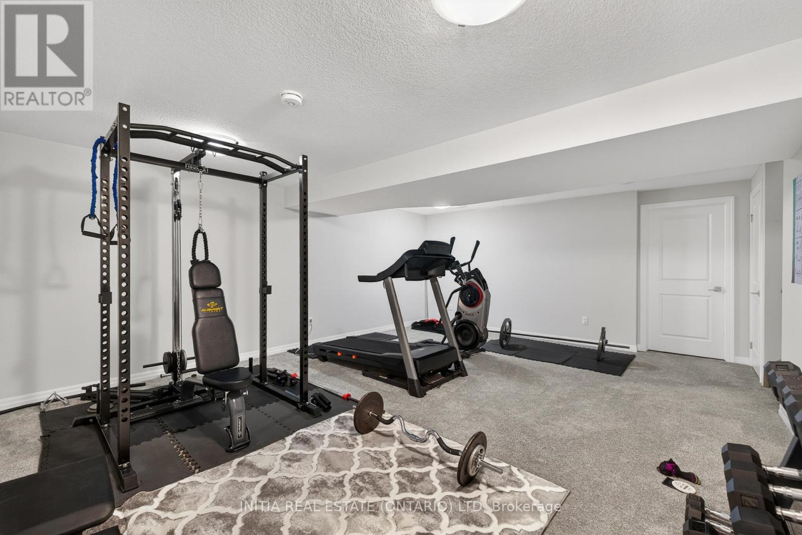 7 CORTLAND TERRACE - 24
