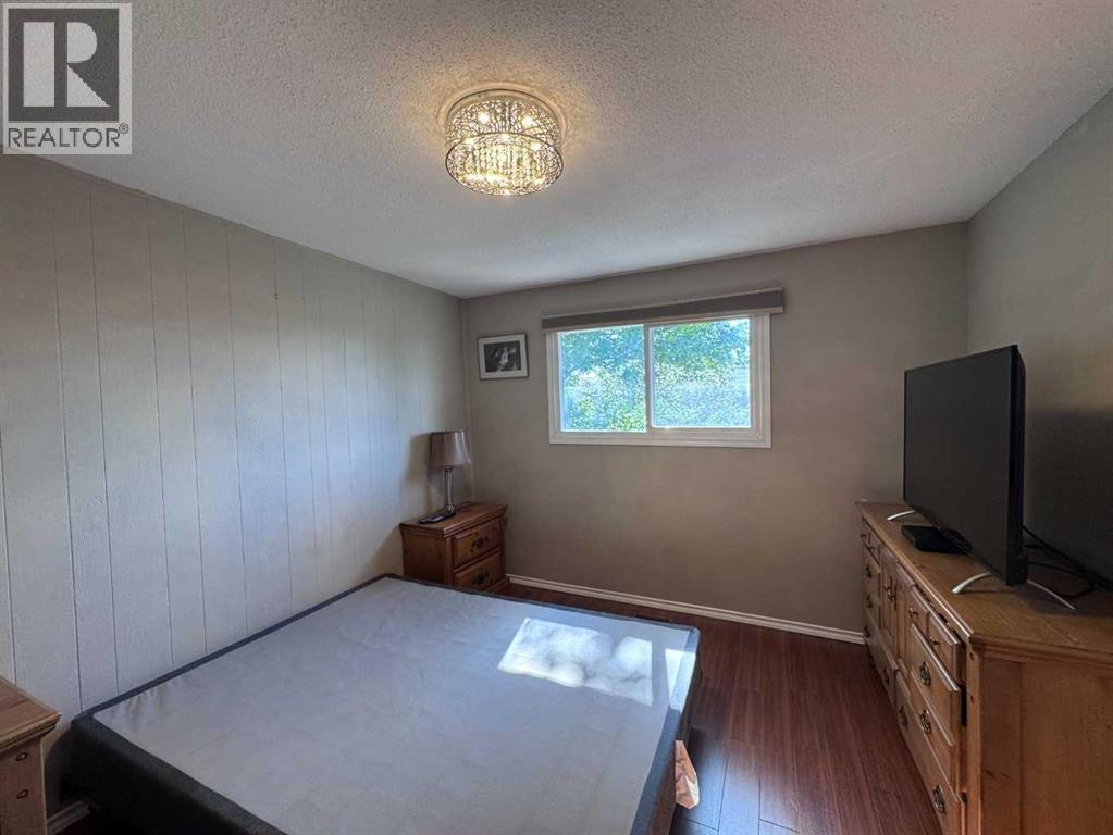 10029 80 Avenue - Photo 11