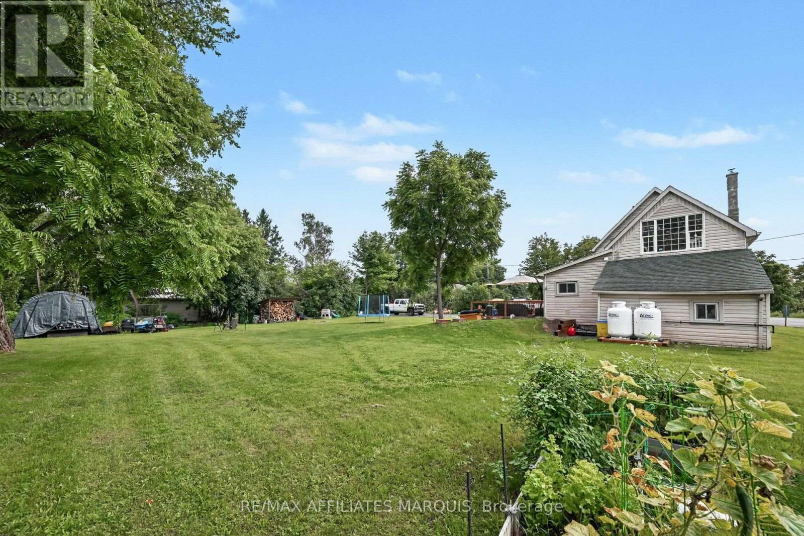 31 MINTO AVENUE - 28