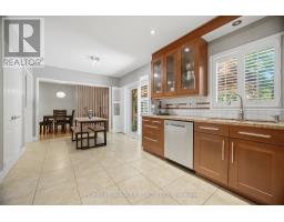 6089 Carradine Court, Mississauga, ON L5V2C2 Photo 13