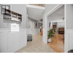 Living room - 6089 Carradine Court, Mississauga, ON L5V2C2 Photo 7