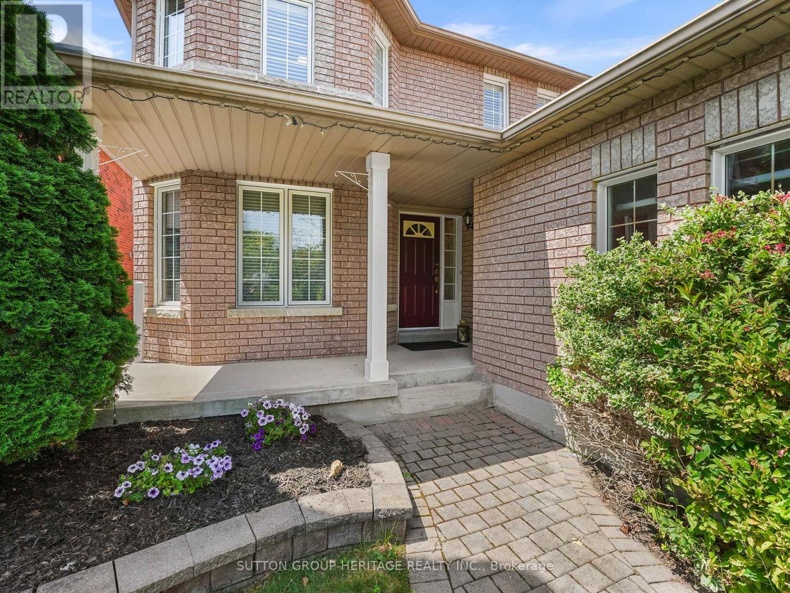 51 ANNIE CRESCENT, Ajax (Central West) — photo 3