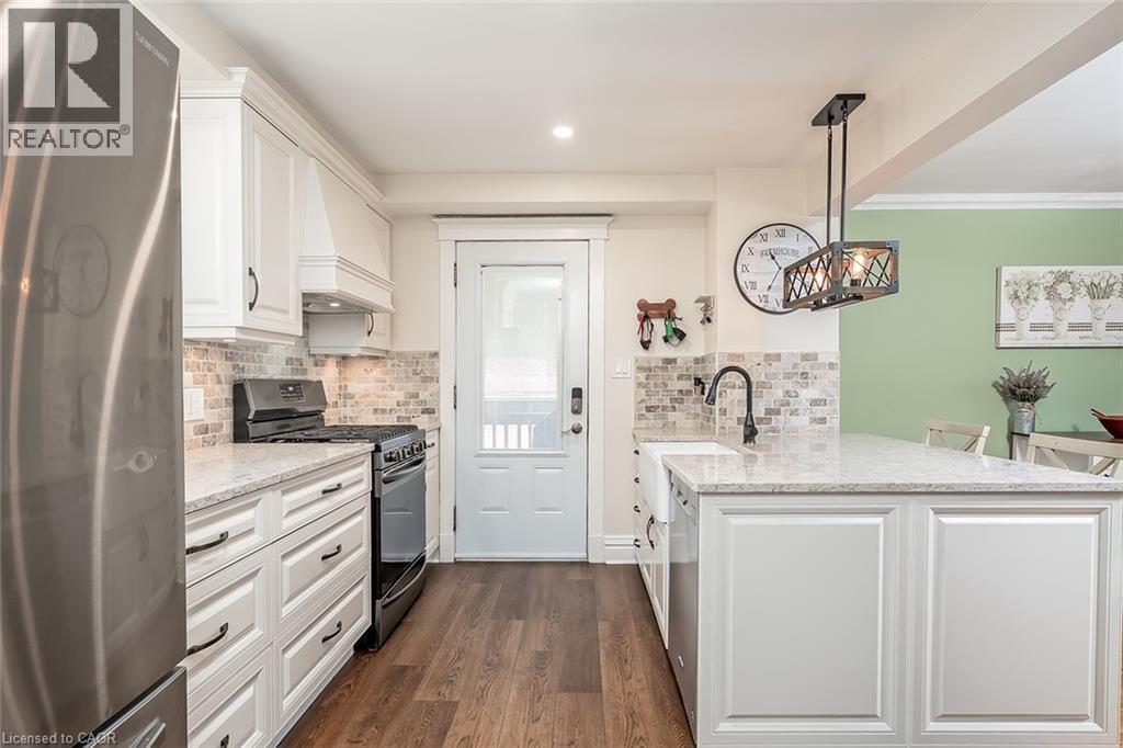 20 WARDROPE Avenue - Image 12