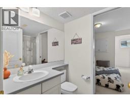 320 Sierra Morena Green SW - photo 13