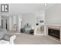 320 Sierra Morena Green SW - photo 18