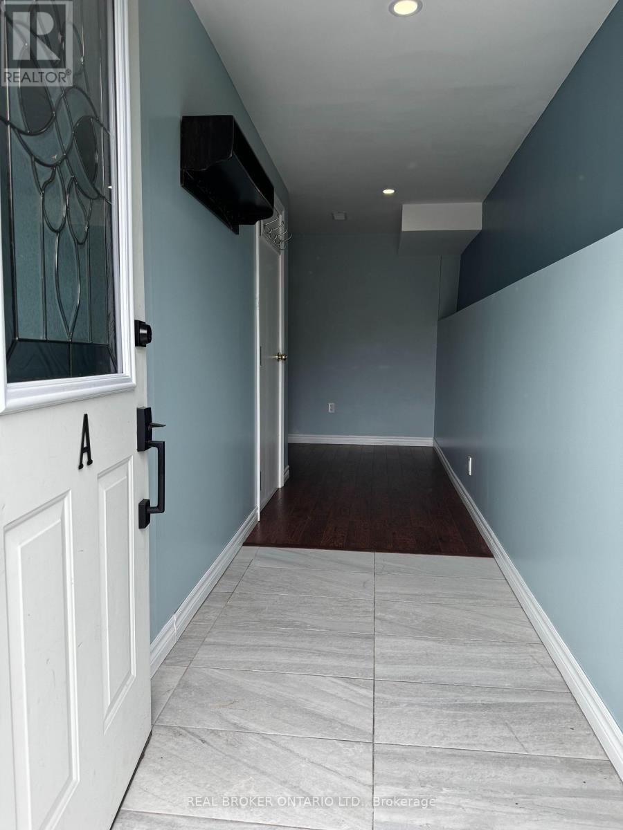 Private entrance to unit A