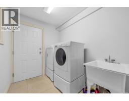 7353 Union Street, Burnaby, BC V5A1J1 Photo 31