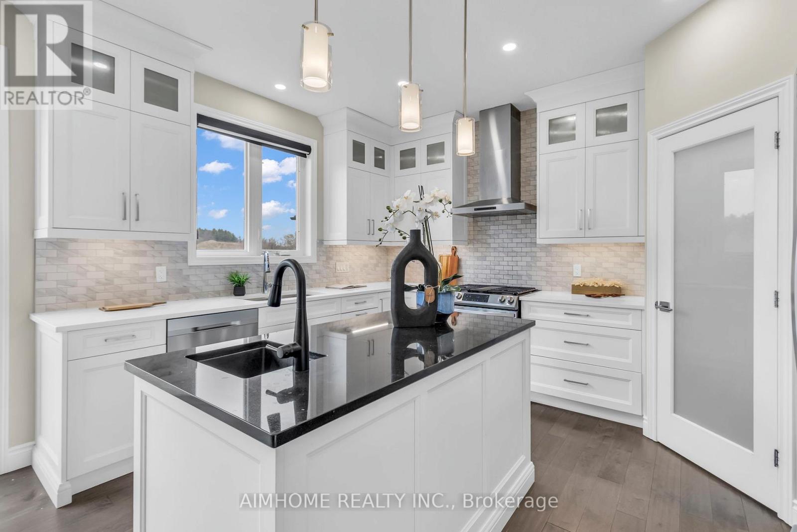 2668 KAINS ROAD - 16
