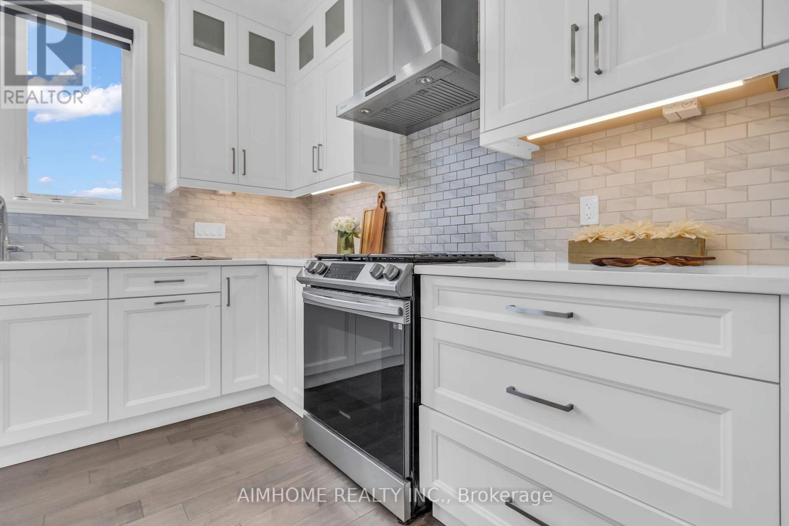 2668 KAINS ROAD - 21