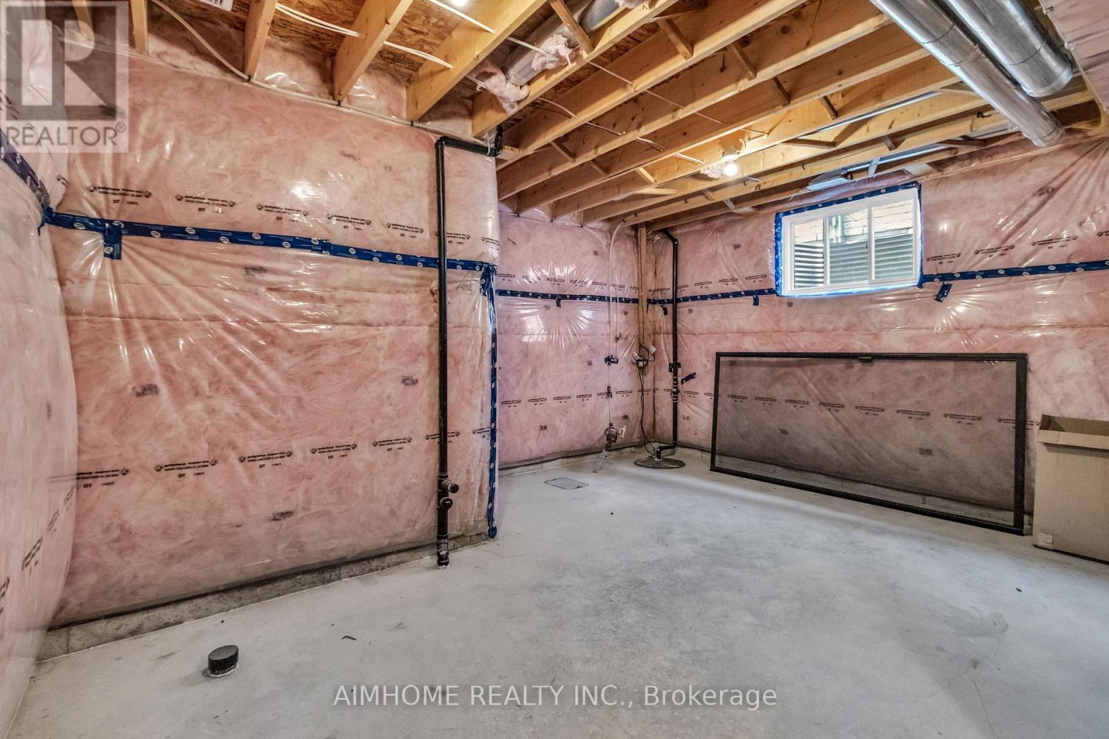 2668 KAINS ROAD - 46