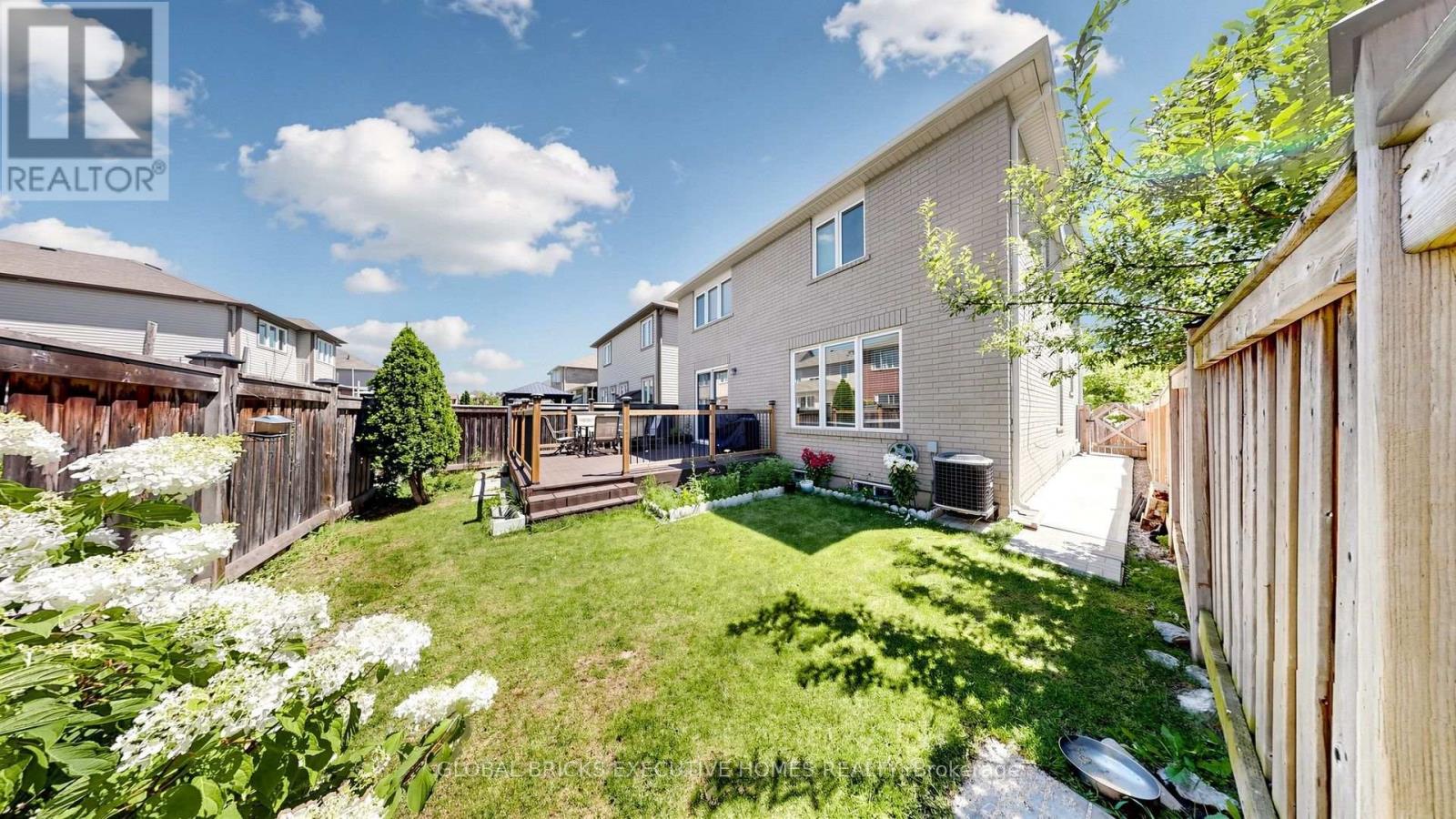 381 GOSFORD CRESCENT - 41