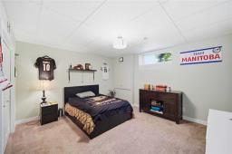 36 Benson Boulevard, Oak Bluff, MB R4G0A2 Photo 24