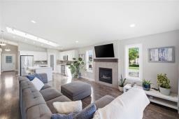 Recreation room - 36 Benson Boulevard, Oak Bluff, MB R4G0A2 Photo 7