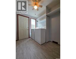212 6th Avenue Ne, Swift Current, SK S9H2M2 Photo 11