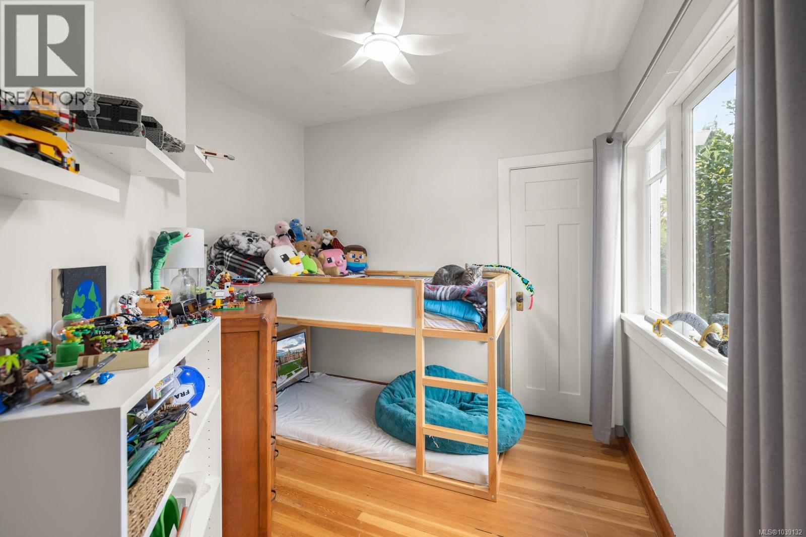 886 Maddison St - Image 28