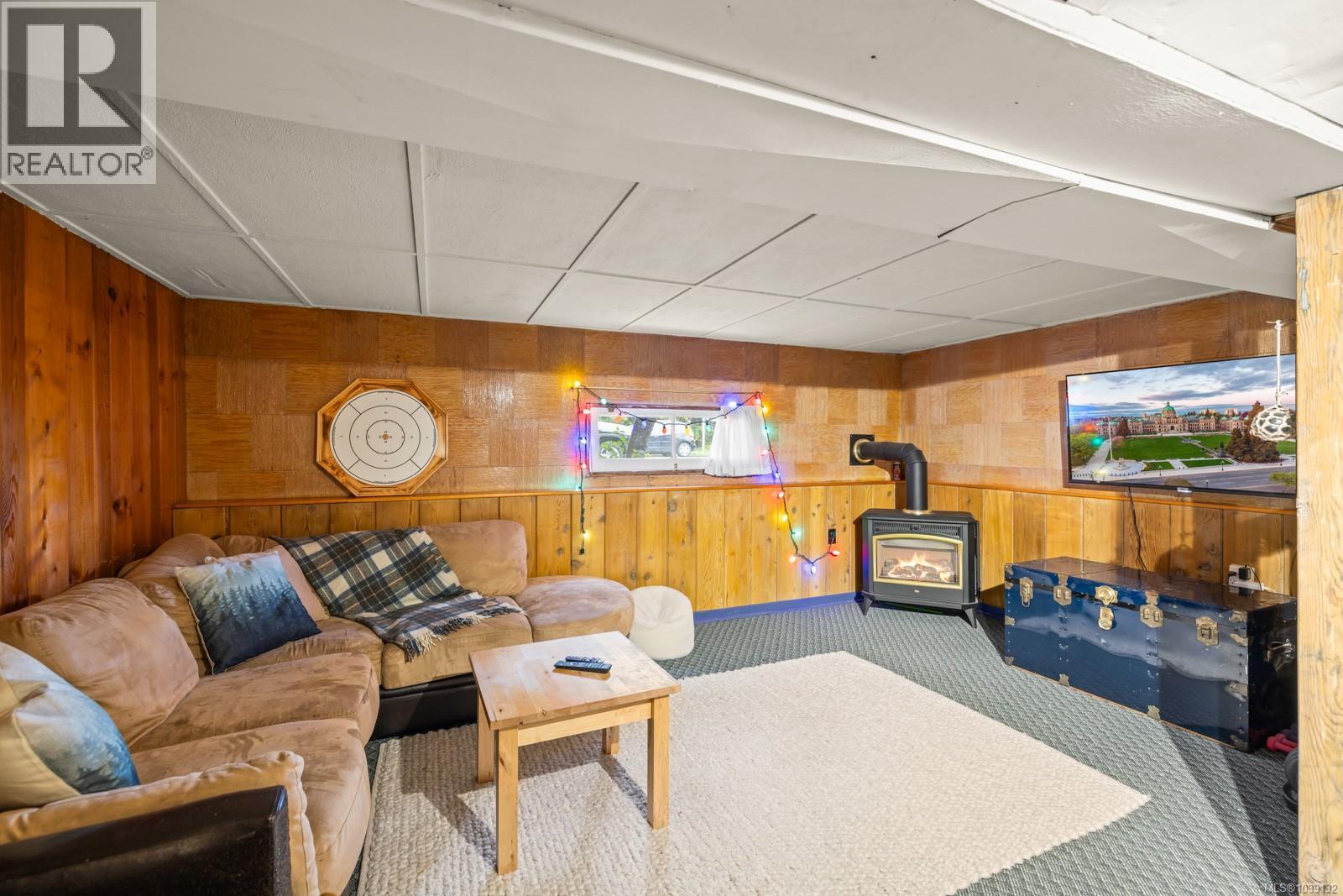 886 Maddison St - 29