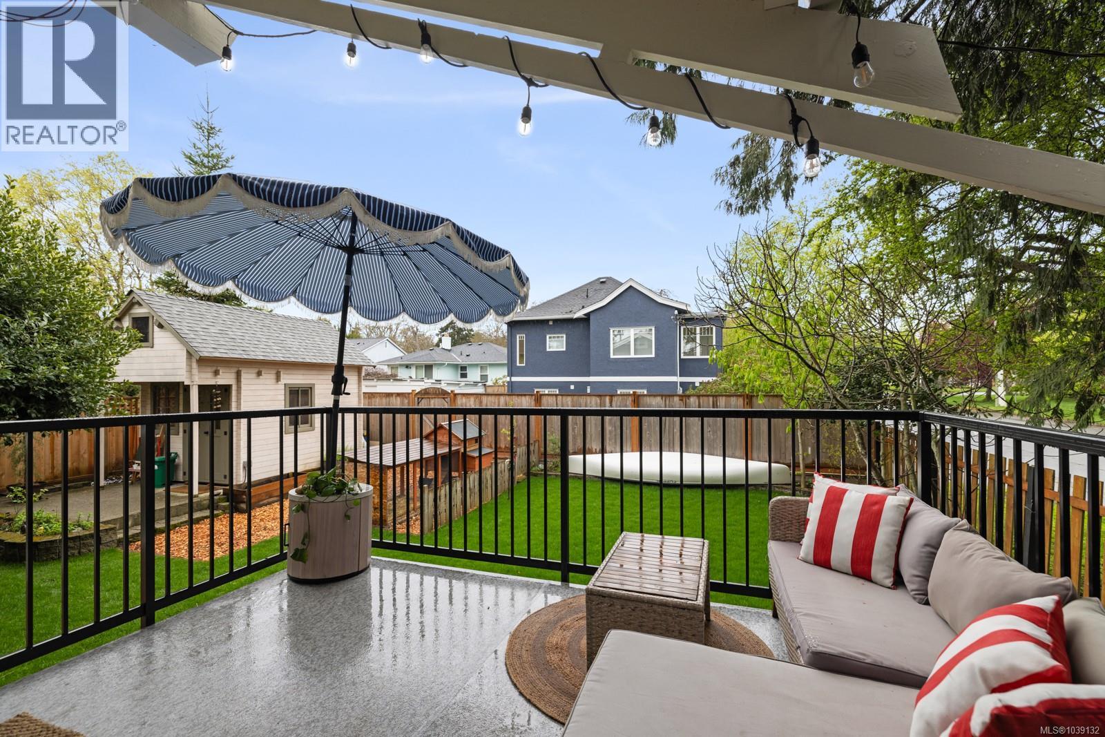 886 Maddison St - 39