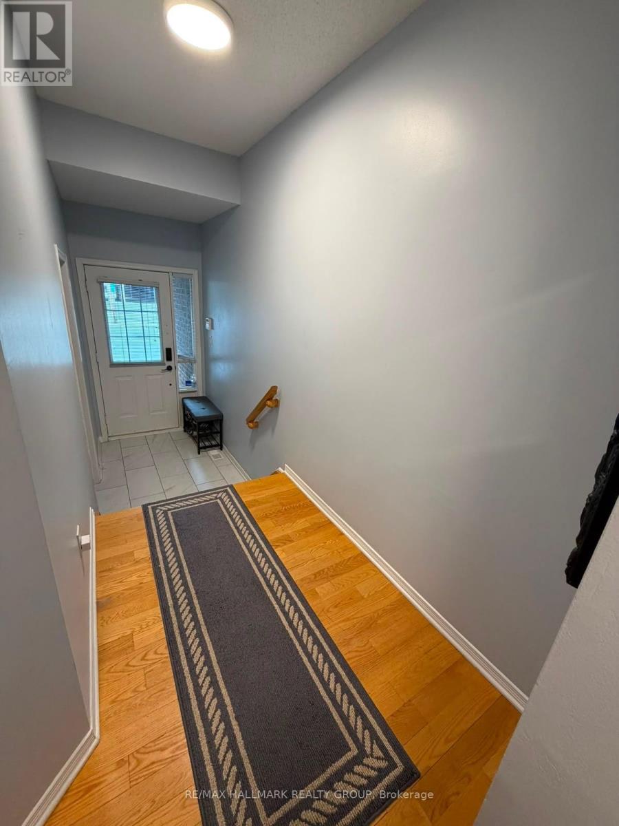 3 Bed, 3 Bath House for Rent in Ottawa – 418 SOMERSET STREET W, Ottawa – MLS# X13655242 - Image 3
