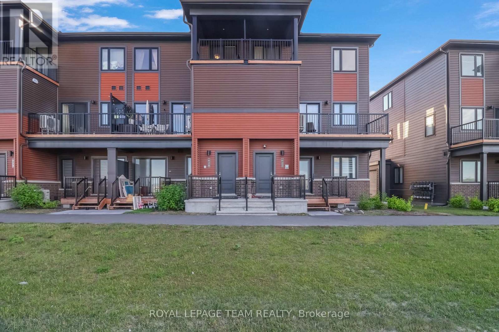 2 Bed, 3 Bath House for Rent in Ottawa – 620 PARNIAN PRIVATE, Ottawa – MLS# X13655258 - Image 1