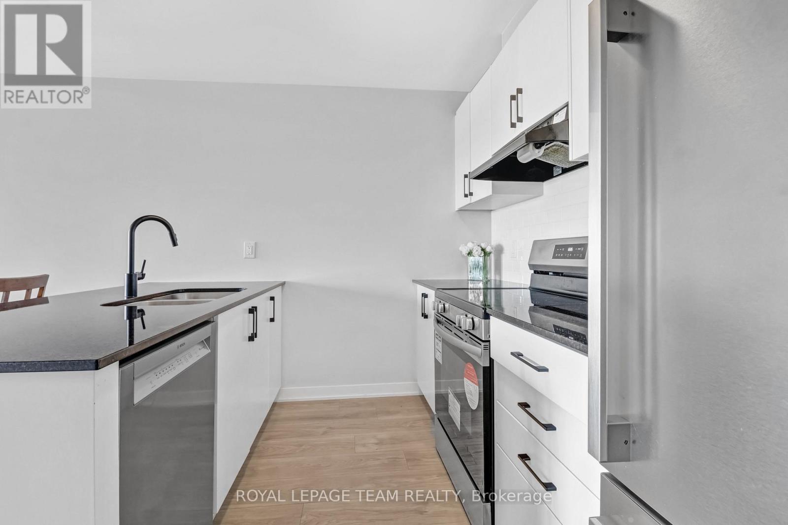 2 Bed, 3 Bath House for Rent in Ottawa – 620 PARNIAN PRIVATE, Ottawa – MLS# X13655258 - Image 8